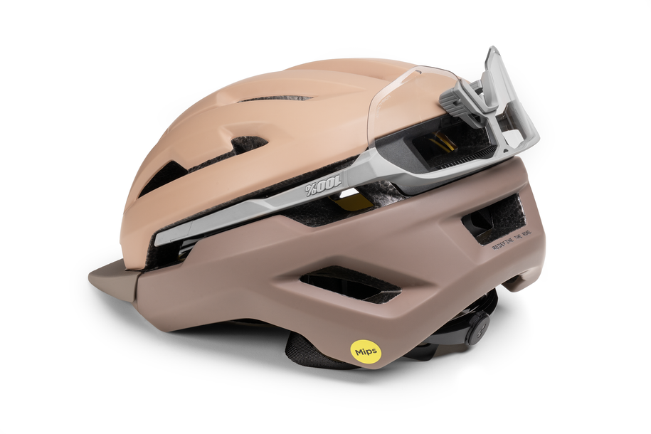 Cube Helm HOVER